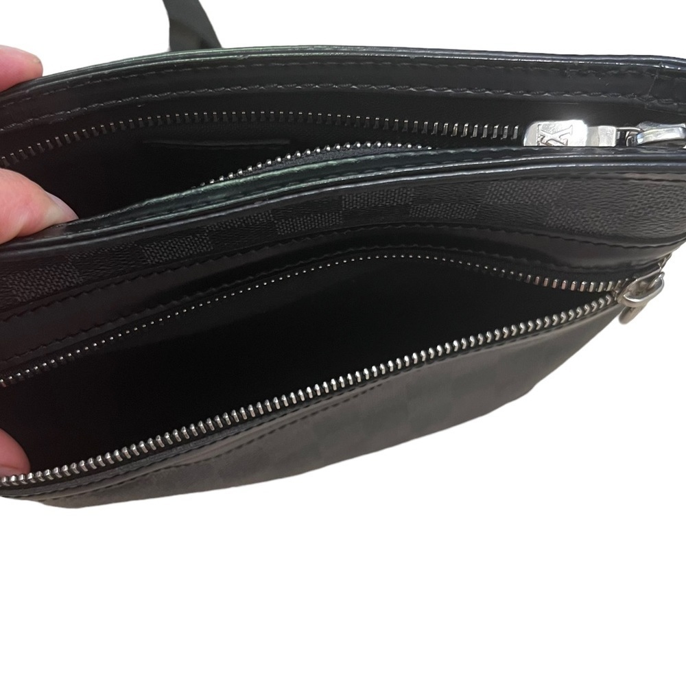 Louis Vuitton Damier Graphite Slim Crossbody Bag in Black - Picture 8 of 16